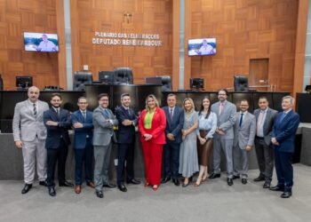 Comissão Nacional de Direito Bancário da ABA recebe Moção de Aplausos na ALMT