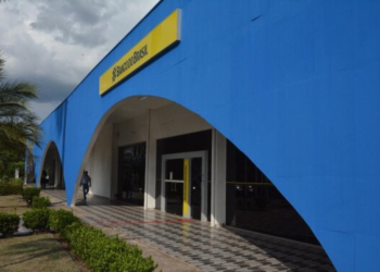 Banco vai indenizar cliente idoso em R$ 10 mil após compras fraudulentas