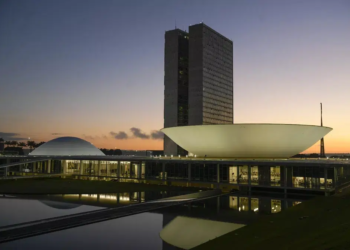 Congresso analisa veto de Lula ao PL da Dosimetria; entenda o cenário