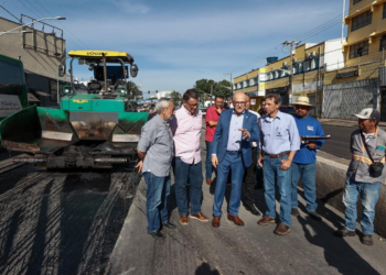 Governador cobra construtoras que firmam pacto para concluir faixa do BRT do Aeroporto ao Comando da PM até junho