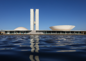 Políticos de outro planeta