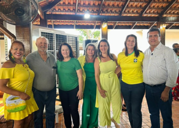 Bailinho do Conviver reúne quase 600 idosos em comemoração aos 40 anos de Primavera do Leste