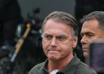 Não houve intuito de descumprir a lei, diz Bolsonaro sobre arma