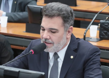 Comissão aprova medidas para combater o preconceito contra idosos