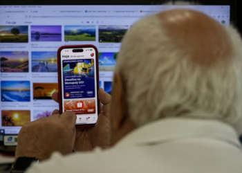 Uso de celular por idosos é associado a 58% menos risco de problemas de memória, aponta estudo