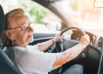 Até quando uma pessoa idosa pode dirigir um automóvel com segurança?