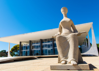 Corregedor do CNJ se antecipa ao STF e libera pagamento retroativo de penduricalho extinto em 2006