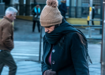 Frio aumenta risco de insuficiência cardíaca em idosos, alerta cardiologista