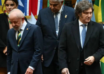 Javier Milei faz novos ataques a Lula e o chama de ladrão e corrupto