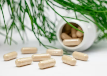 Vitamina D: estudo revela que altas doses podem reduzir o risco de demência