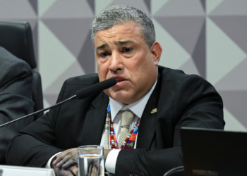 Foragido, presidente de entidade acusada de desvios no INSS e propina a políticos se entrega à PF