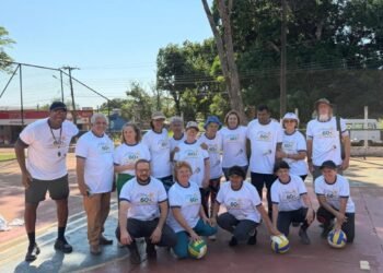 Vôlei adaptado promove saúde e convivência em Chapada dos Guimarães