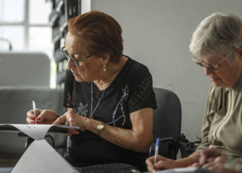 O Brasil envelheceu, mas a universidade e o mercado não perceberam