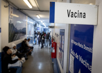 SUS amplia nova vacina pneumocócica para idosos a partir de 85 anos