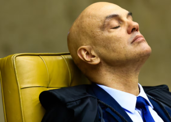 Urnas vão traçar futuro de Moraes; proximidade do primeiro turno reativa tema nos bastidores do STF