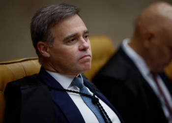 Mendonça determina afastamento de Andrei Rodrigues do comando da PF
