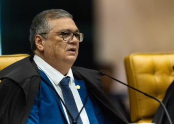 Dino determina volta de Andrei Rodrigues à direção-geral da PF após decisão de Mendonça que ordenou afastamento
