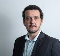 Ministros do TSE e do STF fazem campeonato de quem produz a pior decisão