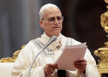 Entenda o que é o tipo de câncer de pulmão que atinge o papa Leão XIV