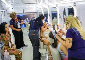 Fecomércio-MT, Sesc e Senac levam saúde e beleza aos idosos do Abrigo Bom Jesus